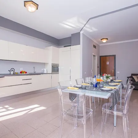 Casa Daniele * ميناجيو